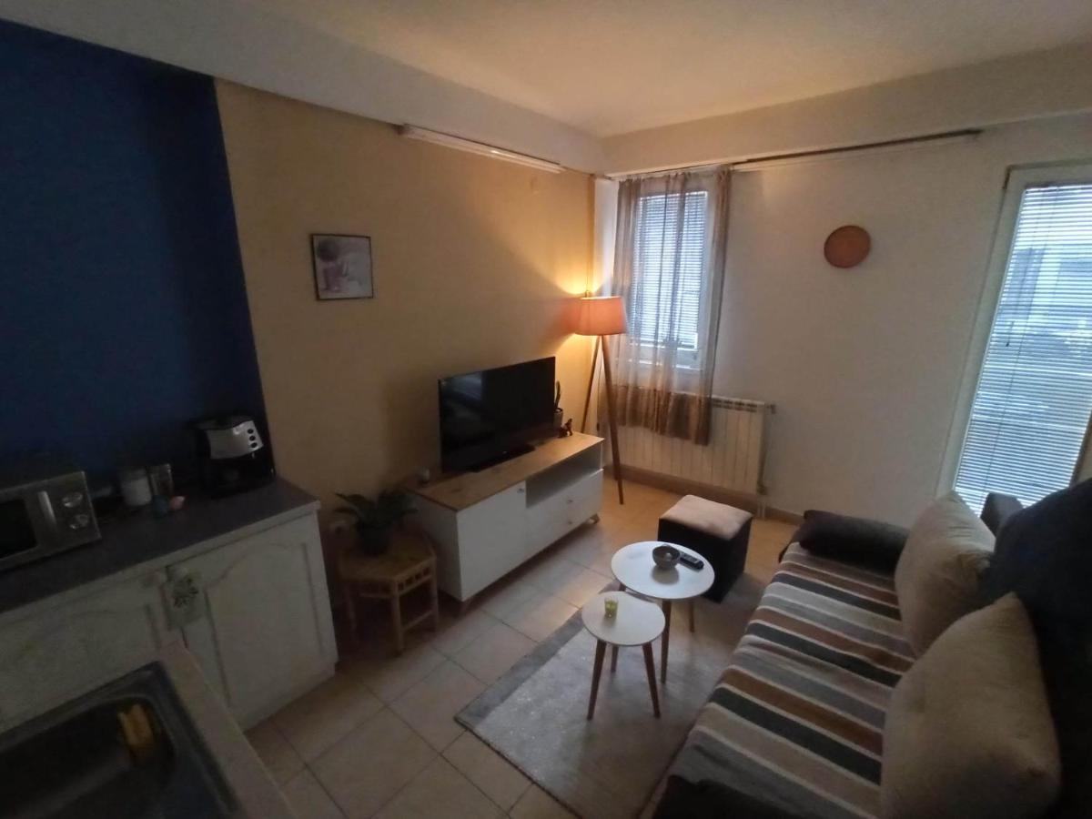 Donna Apartment Скопие Екстериор снимка