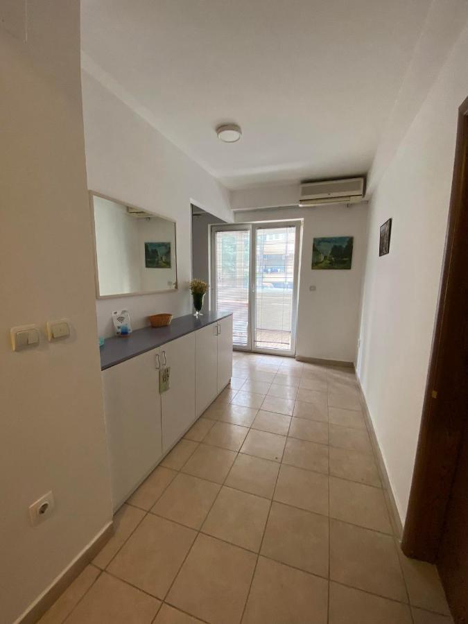 Donna Apartment Скопие Екстериор снимка